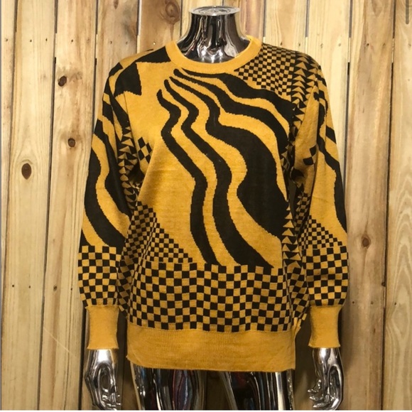 Vintage Sweaters - Vintage Mustard and Black Checkered Wavy Pattern Sweater